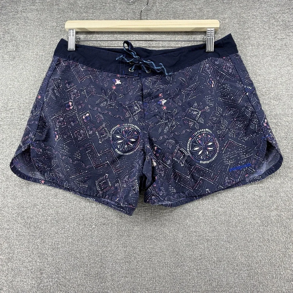 Patagonia Wavefarer Board Shorts Women Size 8 Blue Geometric
